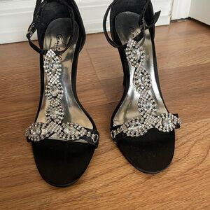 Camille La Vie Black Heels Elegant Minimalist Design